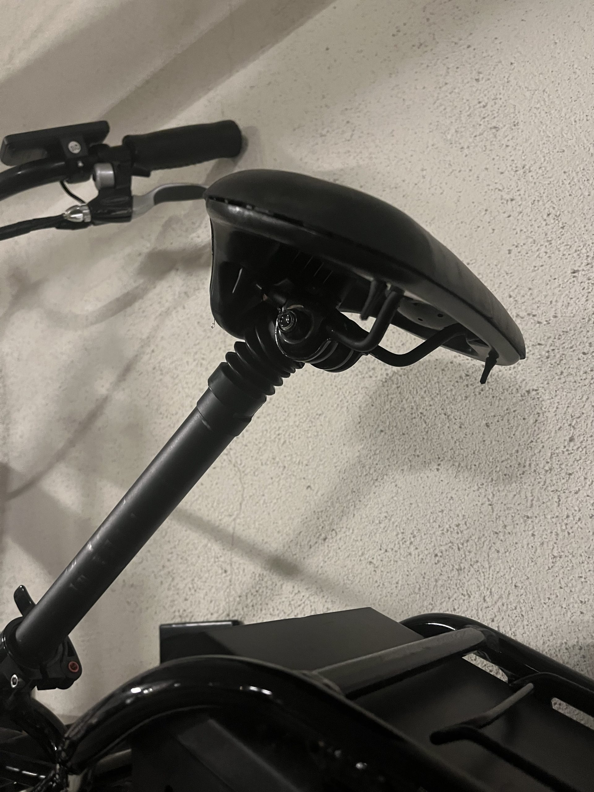 IMG_1500 VSEAT The Noseless Bumpless Bicycle Seat