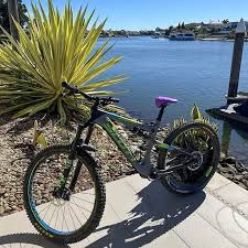 VSEAT® shown on parked mountain bike